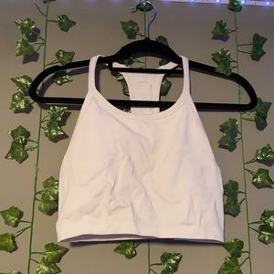women’s crop top